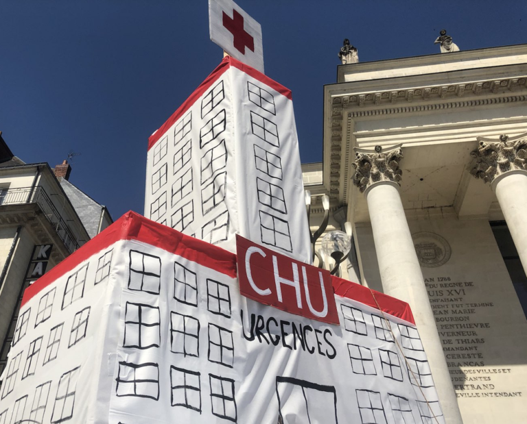 Plutôt qu’une offre de soins confiés à la logique néolibérale, les écologistes ont toujours milité pour une offre de service public au plus proche des habitant·e·s